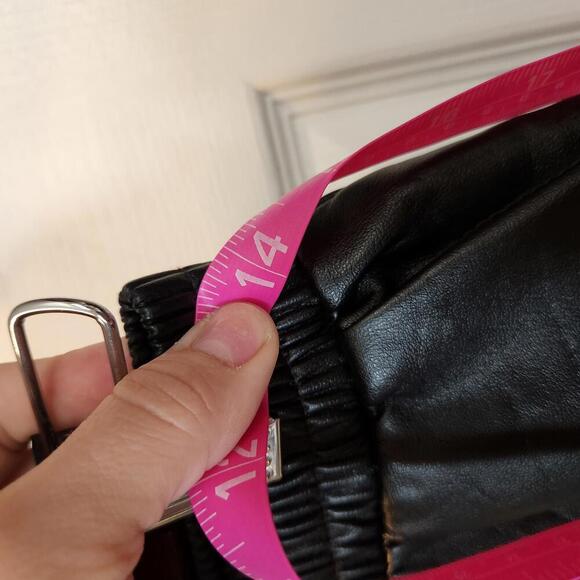 21 Saints Women's fleece lined faux leather joggers elastic waist black- size XS - Picture 5 of 9